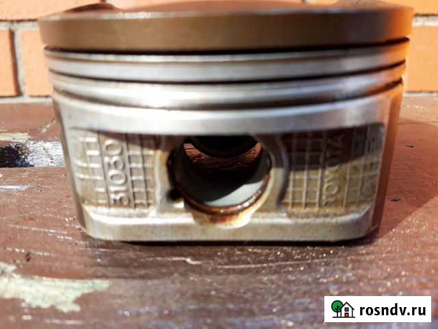 Поршень toyota Land Cruiser (120) -Prado 2008г Исилькуль - изображение 1