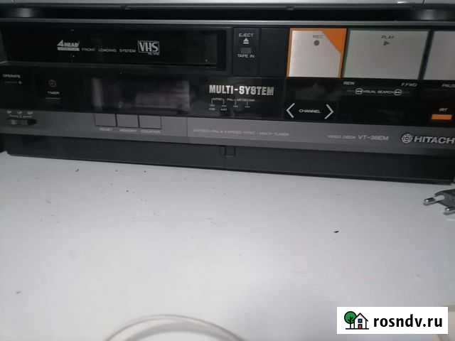 В резервеВидеомагнитофон Hitachi Томск - изображение 1