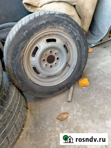 Шины диски колеса р13 на ваз Каспийск - изображение 1