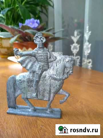 Всадник рыцарь на коне Рязань - изображение 1