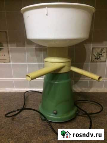 Электросепаратор Сатурн-2 молочный Димитровград - изображение 1