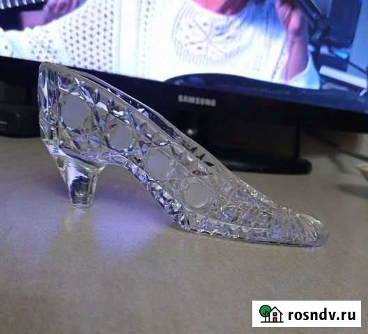 Хрусталь Красный май Туфелька Вышний Волочек - изображение 1