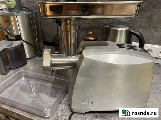 Мясорубка bork m500 Калуга - изображение 1