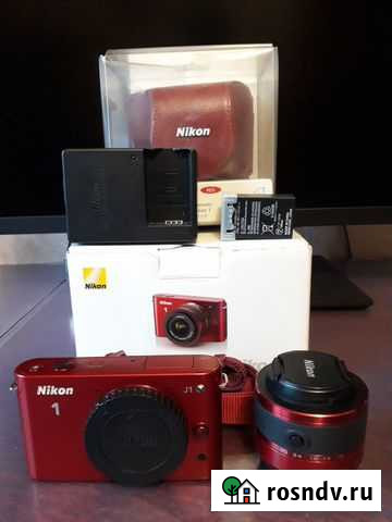 Фотоаппарат Nikon 1 J1 с объективом Nikkor 10-30 Жуковский - изображение 1