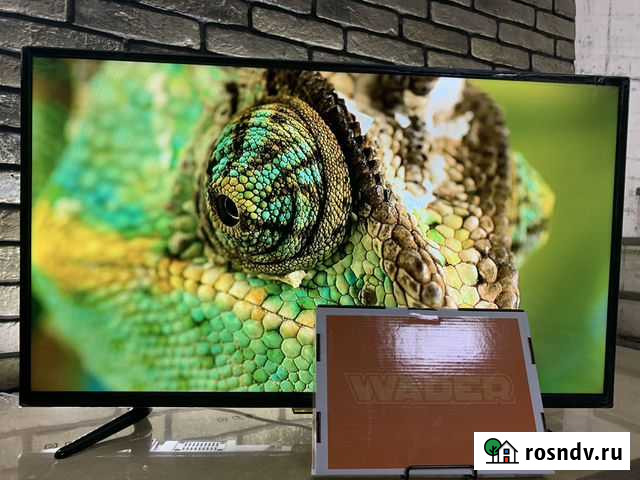 Новый Смарт телевизор 100 см, настроен, кронштейн Севастополь - изображение 1