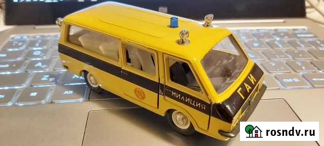 Модель RAF-2203 гаи СССР 1:43 Калуга - изображение 1