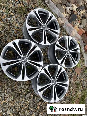 R17 литые диски на Kia Оригинал Кемерово - изображение 1
