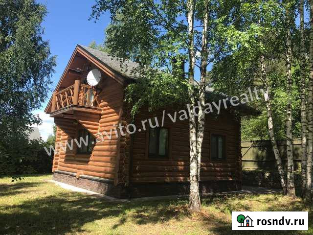 Дом 250 м² на участке 20 сот. на продажу в Валдае Валдай - изображение 1