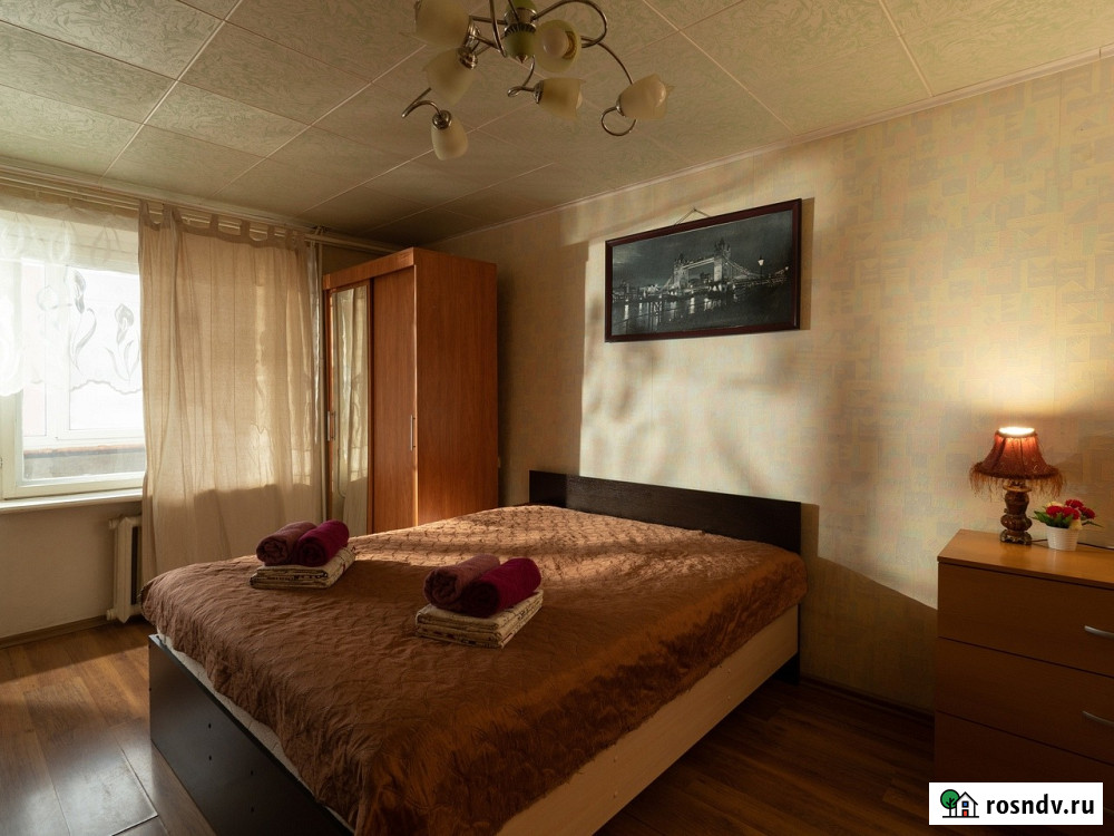 1-комнатная квартира, 42 м², 6/9 эт. в аренду посуточно в Смоленске Смоленск - изображение 1