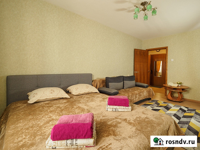 1-комнатная квартира, 42 м², 6/10 эт. в аренду посуточно в Смоленске Смоленск - изображение 1