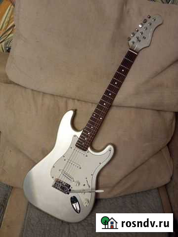 Электрогитара Красноярск - изображение 1