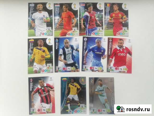 Футбольные карточки Panini Донской - изображение 1