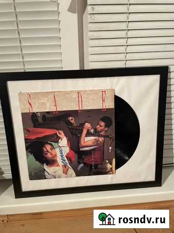 Виниловая пластинка sade в раме 54/44 Оренбург - изображение 1