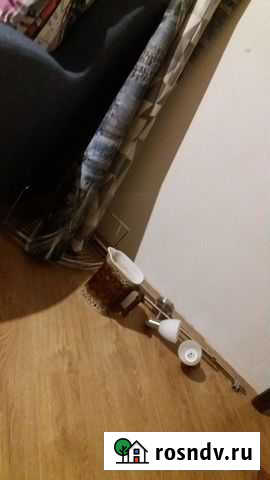 Отдам обои кувшин. уголок.штанга на кухню Лобня - изображение 1