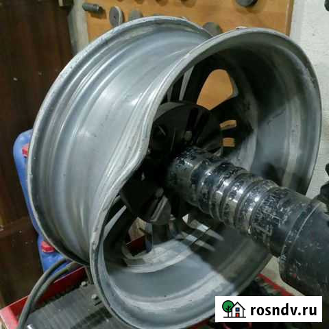 Шиномонтаж грузовой легковой, правка литых дисков Новый Уренгой - изображение 1