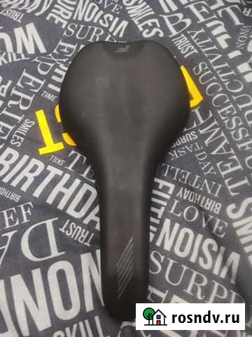 Седло и чехол для седла Жуковский - изображение 1