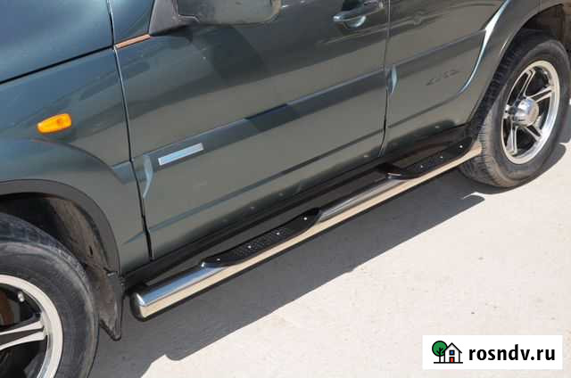 Пороги 76 мм труба с проступью Chevrolet Niva Ахтубинск - изображение 1
