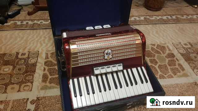 Аккордеон Weltmeister Festival Москва - изображение 1
