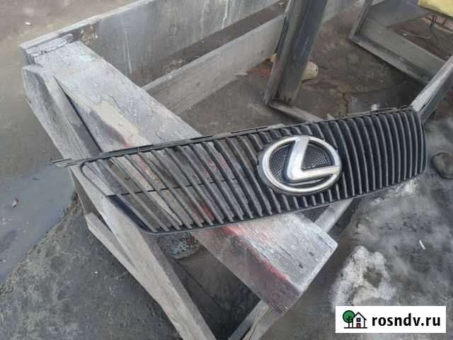 Решетка радиатора на лексус is250 Ангарск - изображение 1