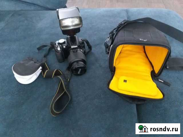 Зеркальный фотоаппарат Nikon D3100 Людиново - изображение 1