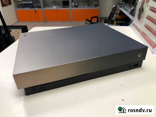 Игровая приставка Microsoft Xbox One X 1 Tb (кача) Волгоград - изображение 1
