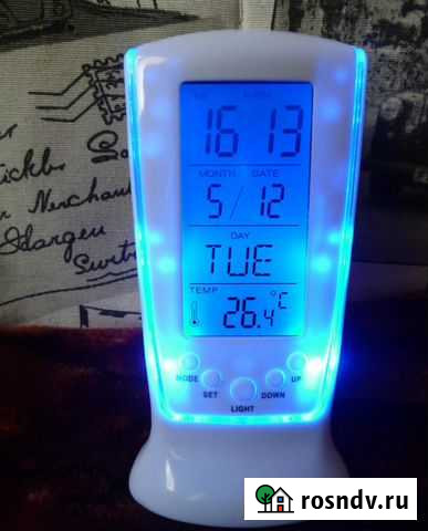 Настольные цифровые часы с LCD с подсветкой новые Красноярск - изображение 1