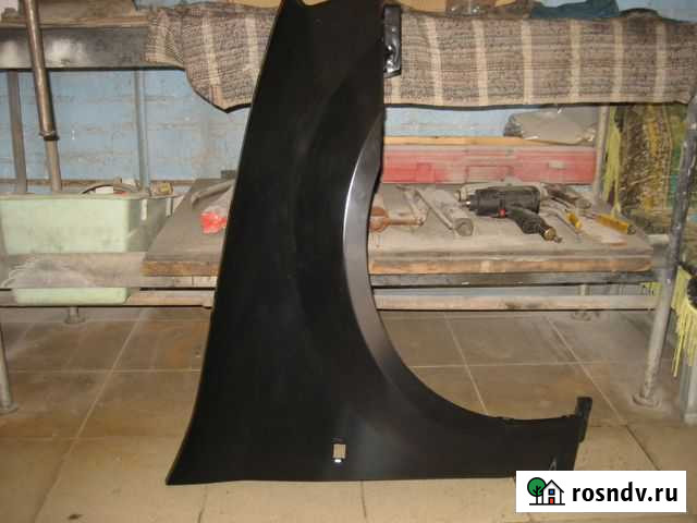 Пр. пер. крыло на Ларгус, Рено Логан 2013г. новое Чехов - изображение 1