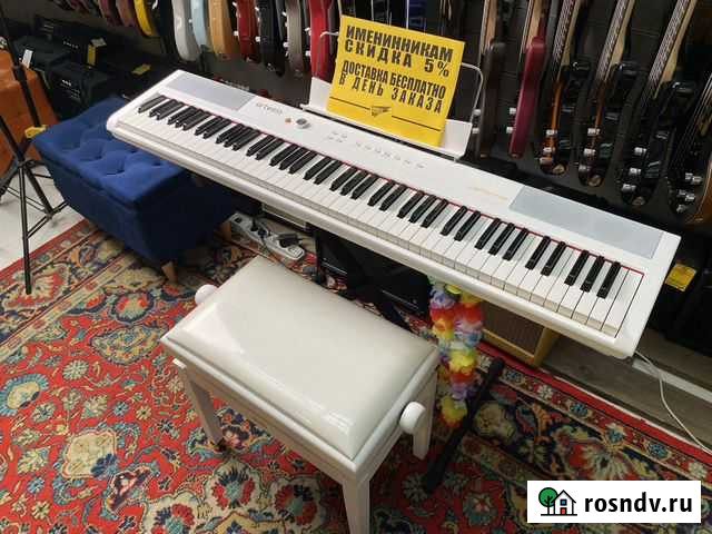 Цифровое пианино artesia с банкеткой Екатеринбург - изображение 1