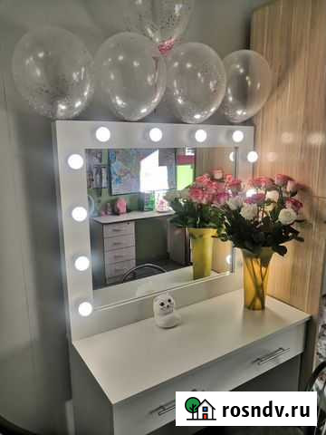 Туалетный столик с зеркалом и подсветкой Ейск - изображение 1