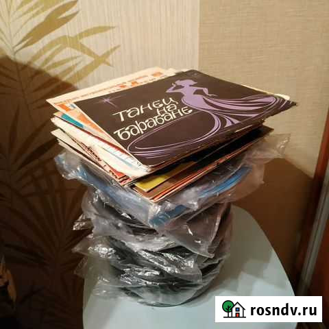 Пластинки маленькие более 200 штук Красноярск - изображение 1