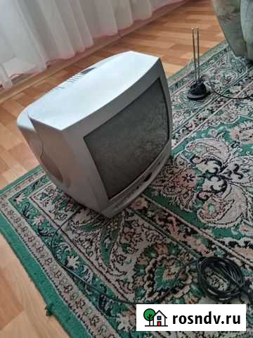 Телевизор vestel Чита - изображение 1