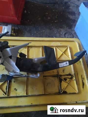 Педаль тормоза Ford Focus CB8 pnda 2014 Евпатория - изображение 1