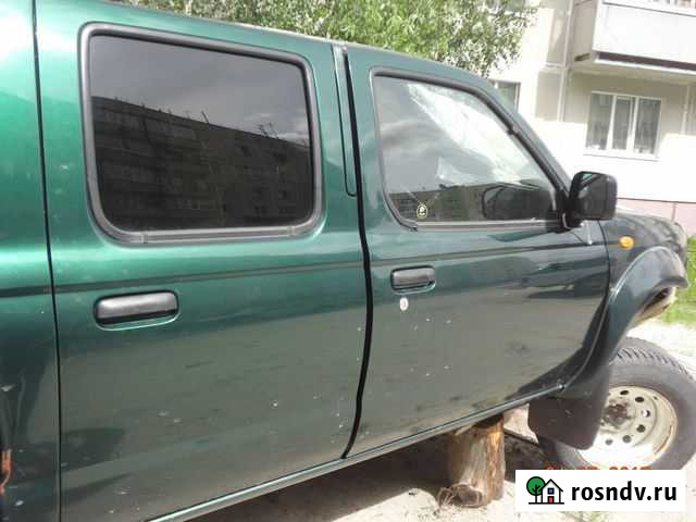 Продаю двери (оригинал) б/у на Ниссан NP-300 2009 Муравленко - изображение 1