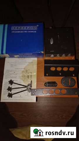 Замок дверной накладной Екатеринбург - изображение 1