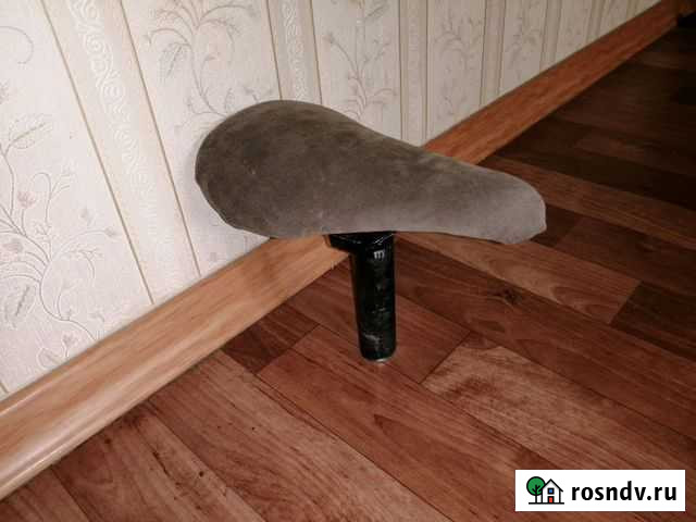 2 Седлa + подсидельный штырь bmx Братск - изображение 1