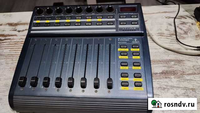 Цифровой микшерный пульт behringer dcf 2000 midi Обнинск - изображение 1