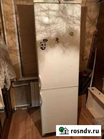 Холодильник electrolux бу рабочий Рязань - изображение 1