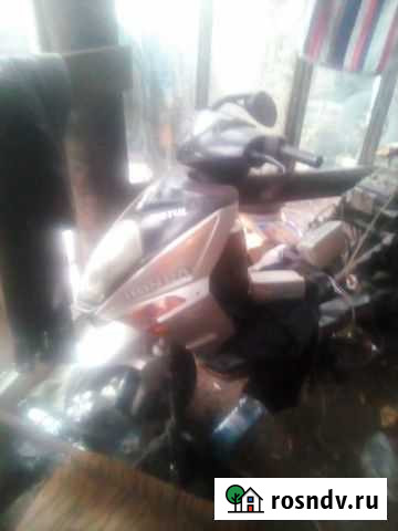 Продам два скутора китайский рейсер японский хонда Прокопьевск - изображение 1