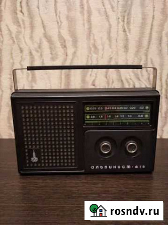 Радиоприемник Альпинист-418, СССР Волчанск - изображение 1