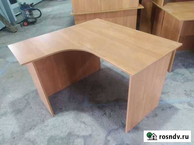 Офисный письменный угловой Стол. Доставка бесплатн Хабаровск - изображение 1