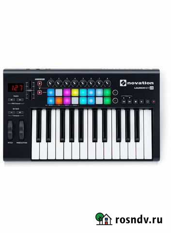 Миди клавиатура Novation Launchkey 25 Барнаул - изображение 1