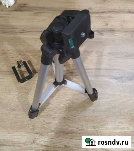 Полупрофессиональный штатив с насадкой для телефон Смоленск - изображение 1