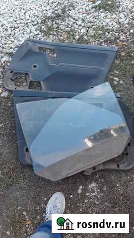 Обшивка дверей ваз стекла передних дверей ваз 2110 Елец - изображение 1