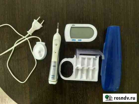 Электрическая зубная щётка Oral-B Triumph 5000 Тюмень