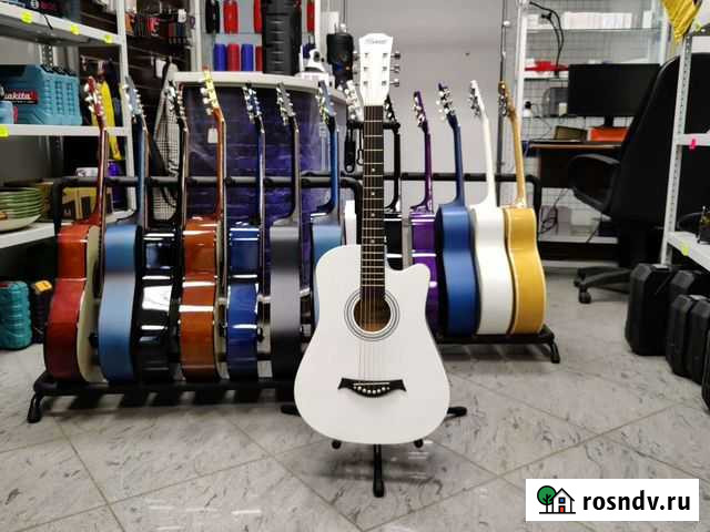 Гитара акустическая классическая Томск - изображение 1