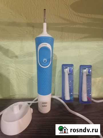 Электрическая Зубная щетка oral b Березники - изображение 1