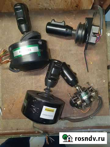 Джойстик джон дир понце валмет F063093 0065543 Йошкар-Ола - изображение 1