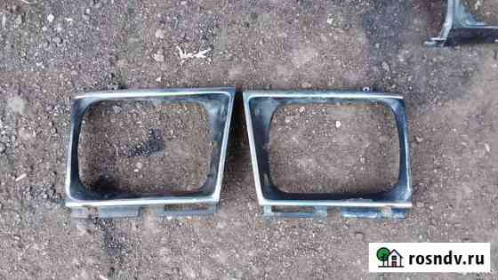 Накладка фары Toyota Hilux LN105 110 Химки