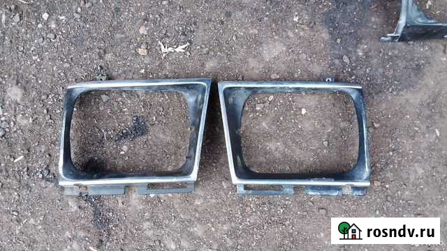 Накладка фары Toyota Hilux LN105 110 Химки - изображение 1