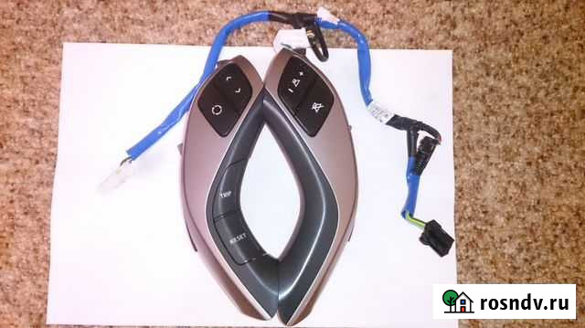 Штатные кнопки на Hyundai i30 2013г Миасс - изображение 1